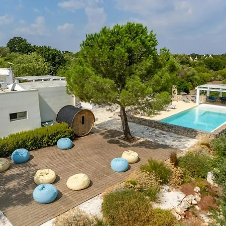 Mediterranean Villa With Pool & Sauna Near Ostuni *