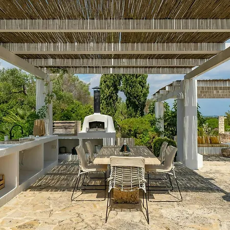 Mediterranean Villa With Pool & Sauna Near Ostuni Сasa de vacaciones