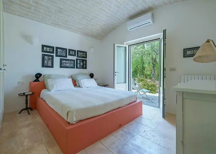 Mediterranean Villa With Pool & Sauna Near Ostuni *