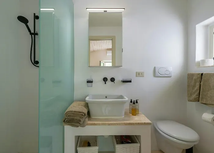 Mediterranean Villa With Pool & Sauna Near Ostuni *