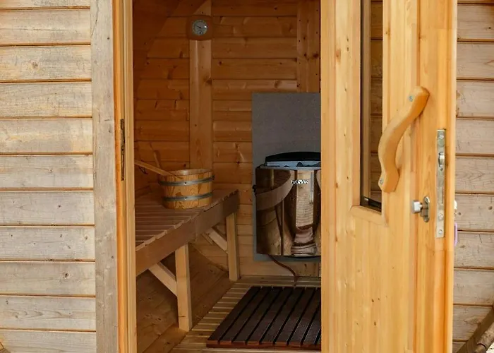 Mediterranean Villa With Pool & Sauna Near Ostuni *