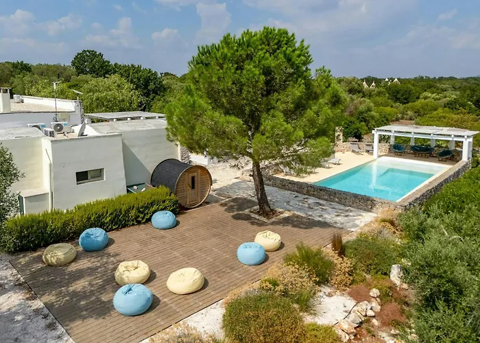 Mediterranean Villa With Pool & Sauna Near Ostuni *